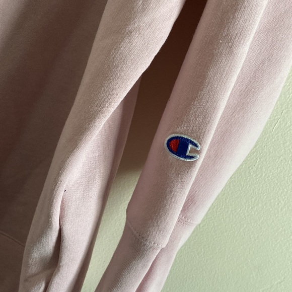 Sweatshirt. Champion. - Picture 5 of 8